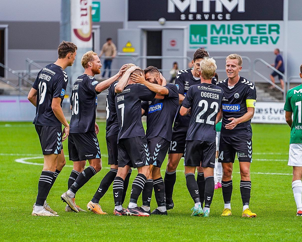 Stærk Indsats I Næstved Sikrer Sæsonens Første Sejr - Sønderjyske Fodbold