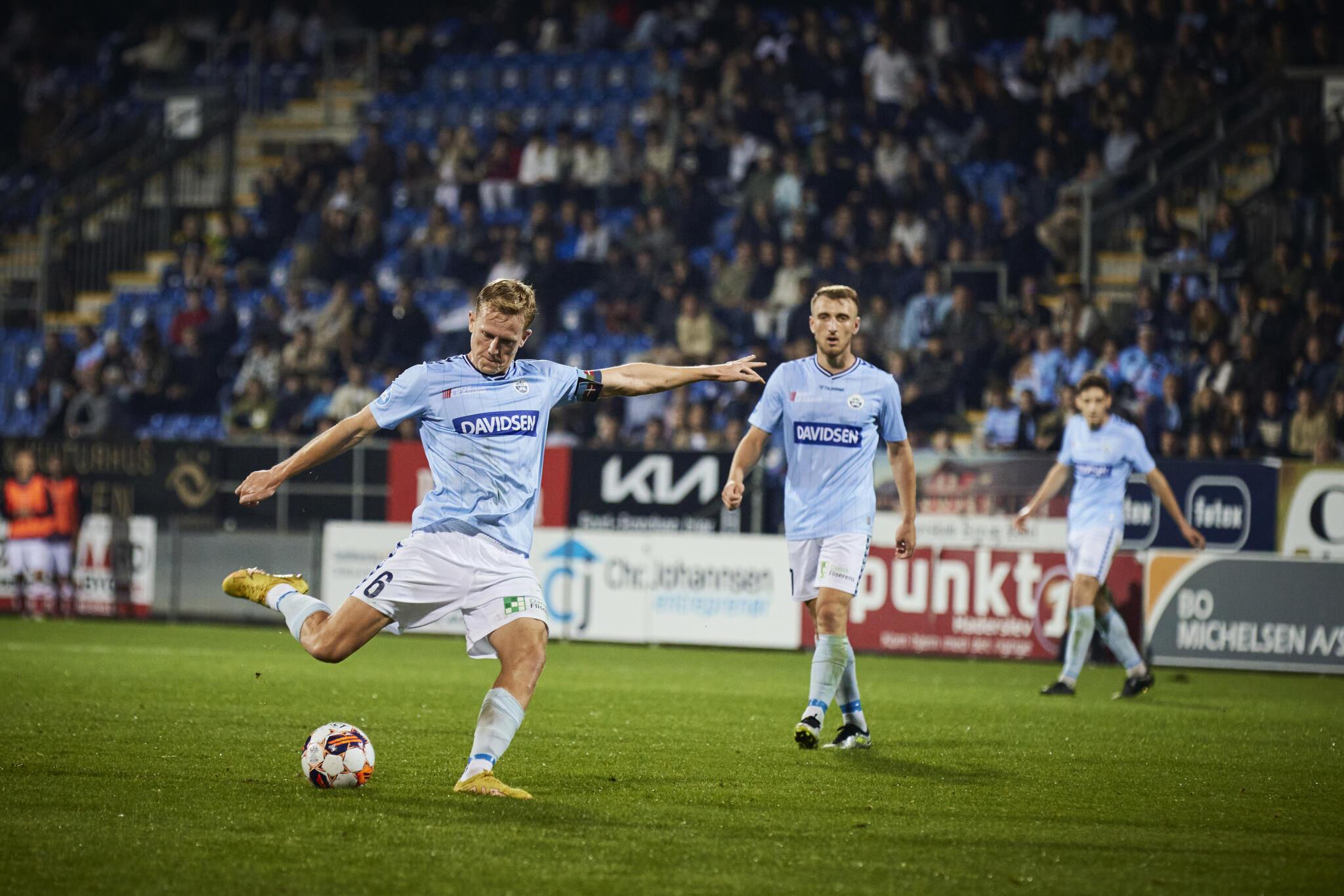 5 hurtige Anfører Vinderslev stolt over de mange kampe Sønderjyske