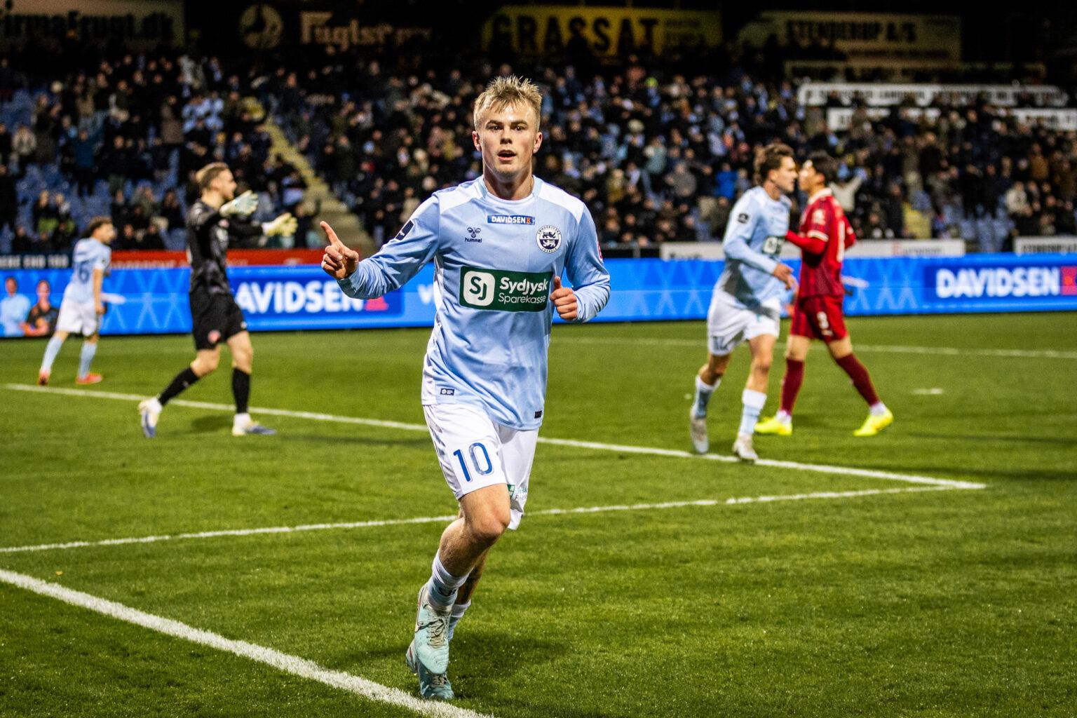 Sønderjyske Fodbold sælger Kristall Ingason - Sønderjyske Fodbold